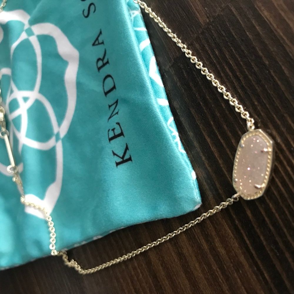 Kendra Scott Pendant Necklace